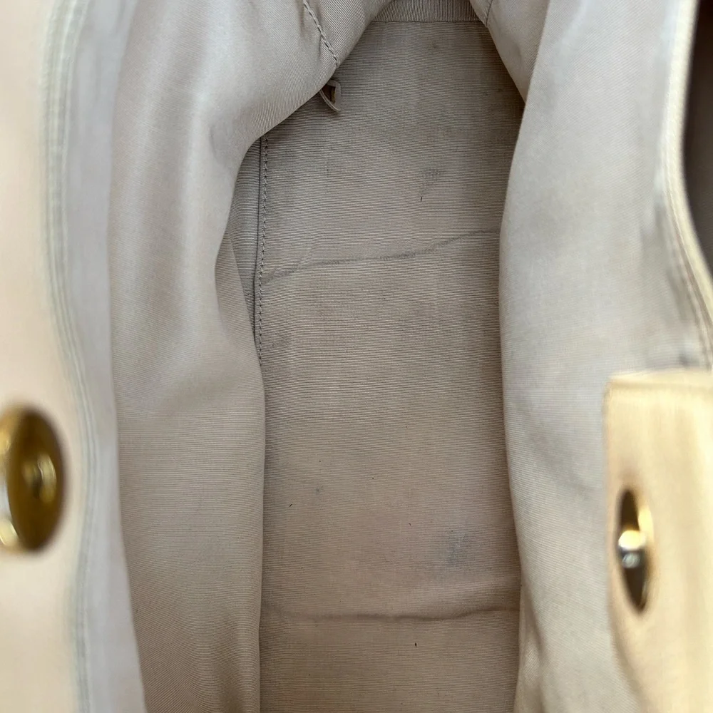 Chanel Turnlock Tote - Picture 4 of 13